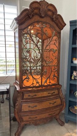 Ornate Lighted Curio / China Cabinet with Drawers