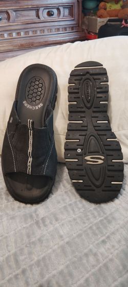 Size 7 and 1/2, to size 8 and 1/2 to 9 women's