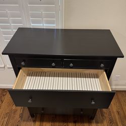 IKEA HEMNES 6-Drawer Dresser – Black-Brown