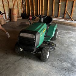 Weed Eater 12.5hp 38