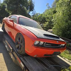 2009 dodge challenger srt8 manual
