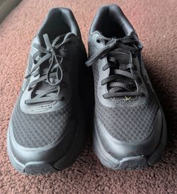 Sketchers Max Cushion, Black, size