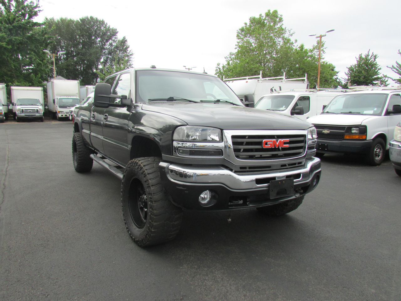 2005 GMC Sierra 2500HD