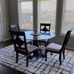 Lexington Round Dinning Table With Chairs