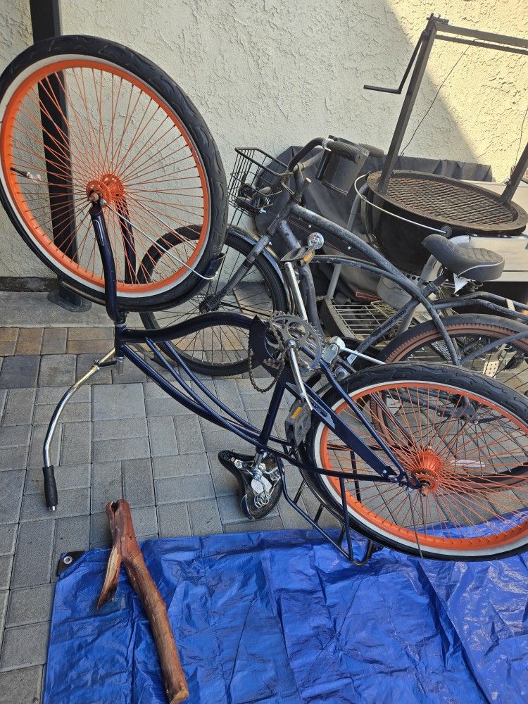 $100 Both Beach cruisers 26 inch