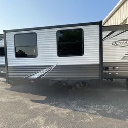 2022 Olympia Camper 26bhs Travel Trailer 