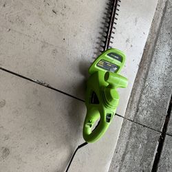 Green Works wired hedge trimmer