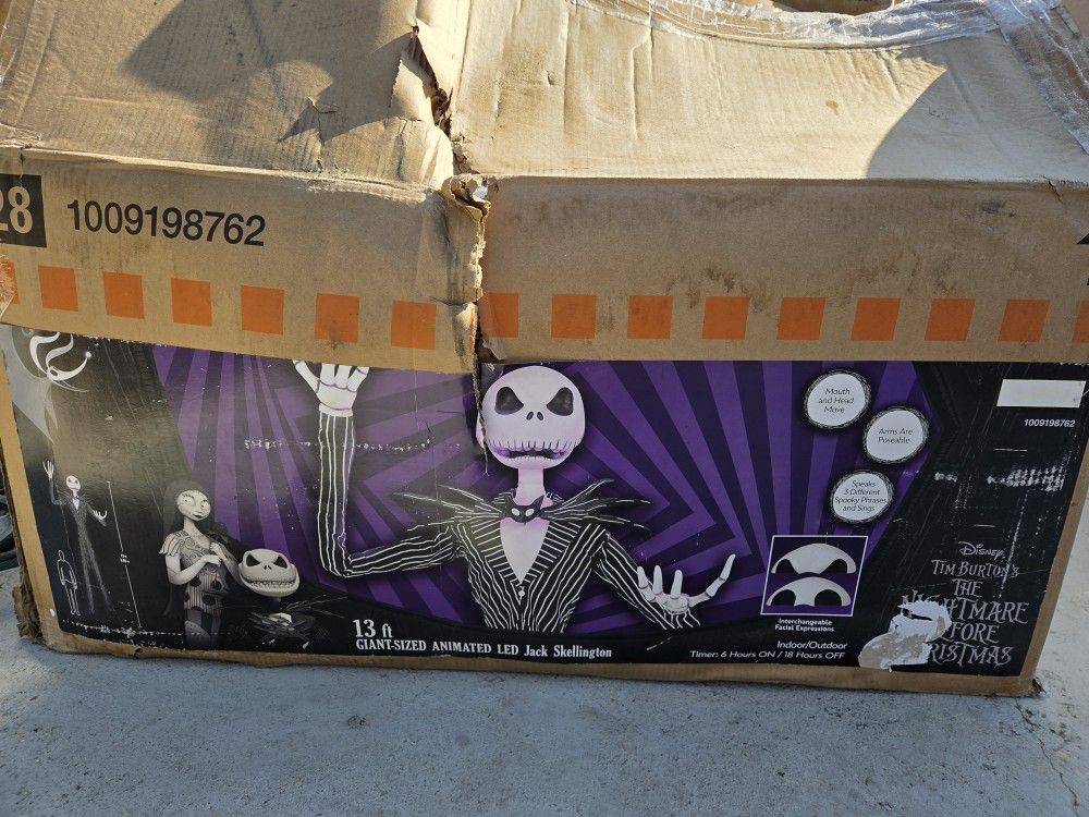 13ft Giant Size Animated LED "JACK Skellington " Halloween Decorations (PRICE Is Firm)