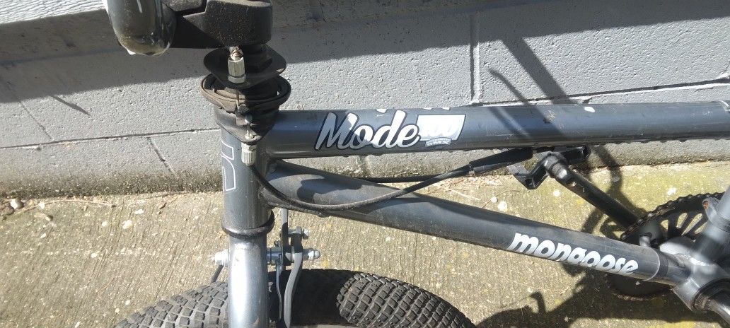 Mongoose Bmx Mode 100 Grey 30.00 Other Sports Outdoors