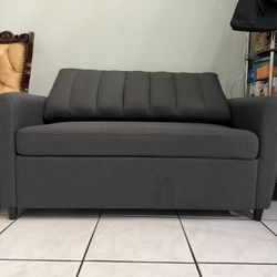 New Grey Pull Out Couch 