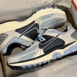 Nike Zoom Vomero 5