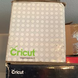 Cricut expression 2 Bundle