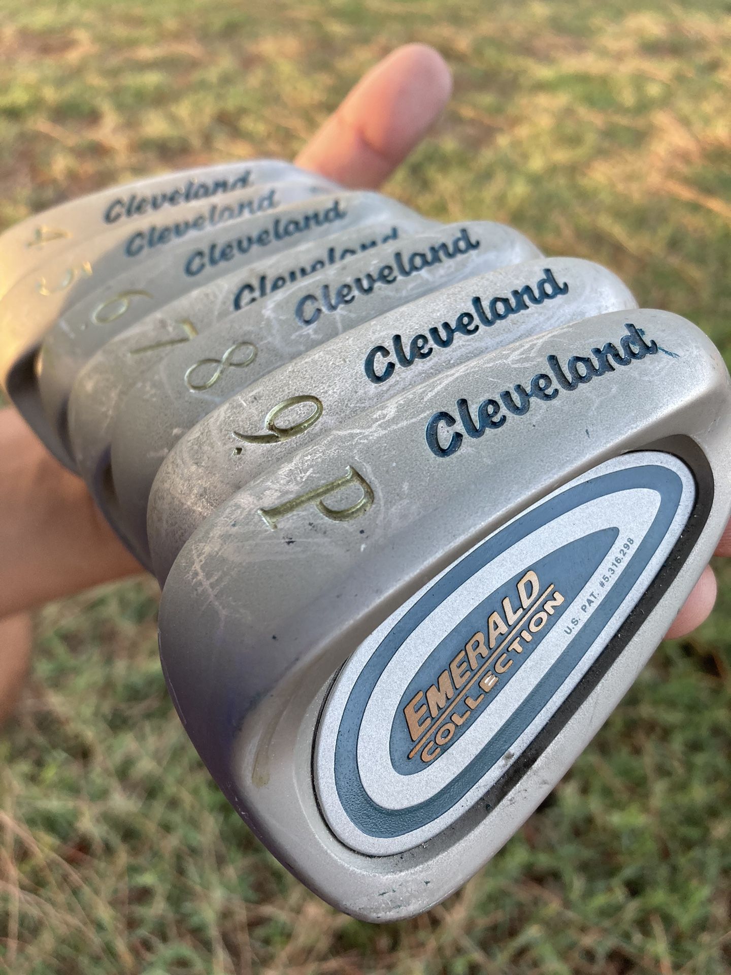 Ladies Cleveland Emerald Collection 9 Iron Womens Flex Graphite Shaft Ladies Cleveland Emerald Collection 9 Iron Womens Flex Graphite Shaft