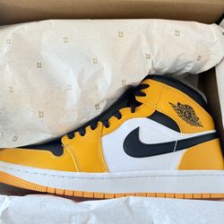 Jordan 1 Mid US 8 Men’s Size