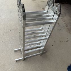 Foldable Ladder