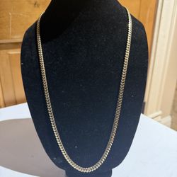 85.5g 10K Solod Gold 31’ Cuban Chain
