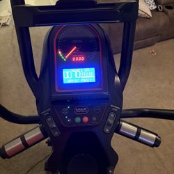 M6 Bowflex Max Trainer 