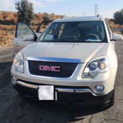 2011 GMC Acadia Fully Loaded SLT