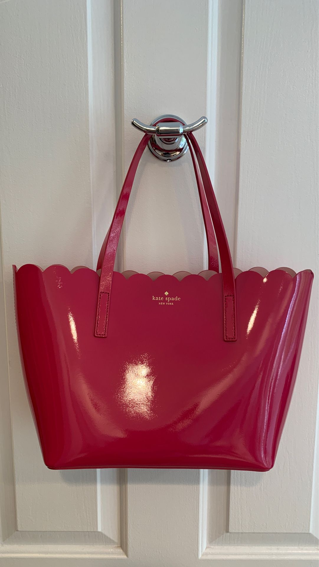 Kate Spade scallop Hans bag Brand New Jewelry Accessories