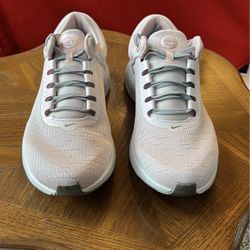 Nike Women Shoes 