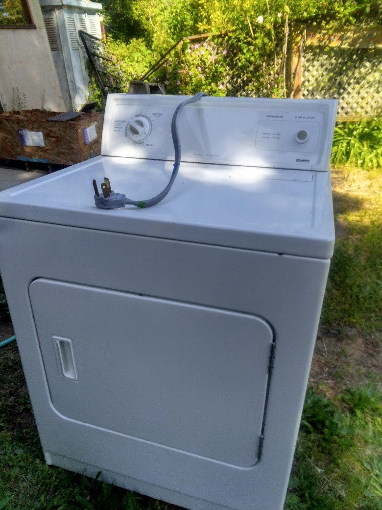 Kenmore Heavy Duty Dryer