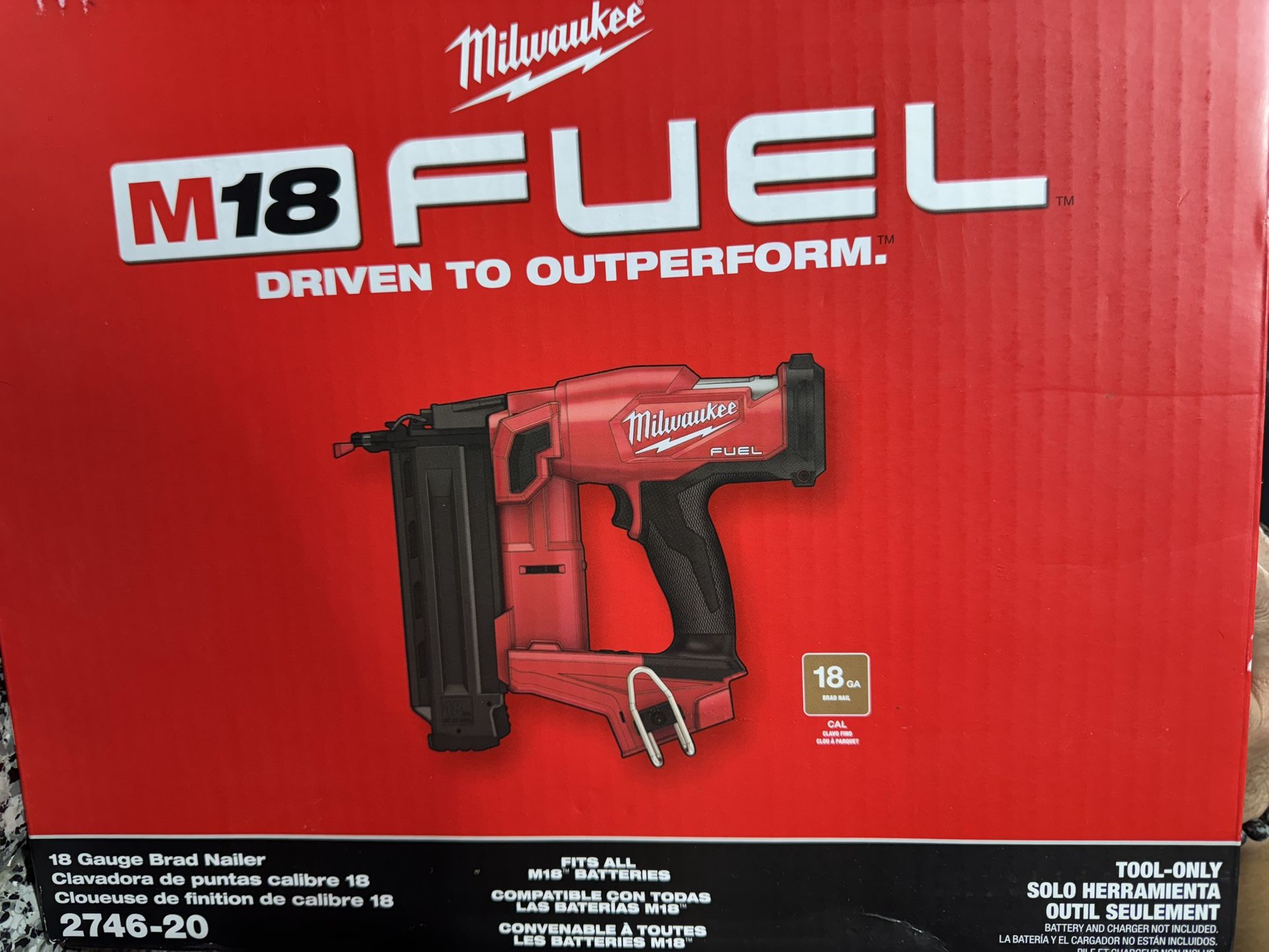 Milwaukee M18 FUEL 18-Volt Lithium-Ion Brushless Cordless Gen II 18-Gauge Brad Nailer (Tool-Only)