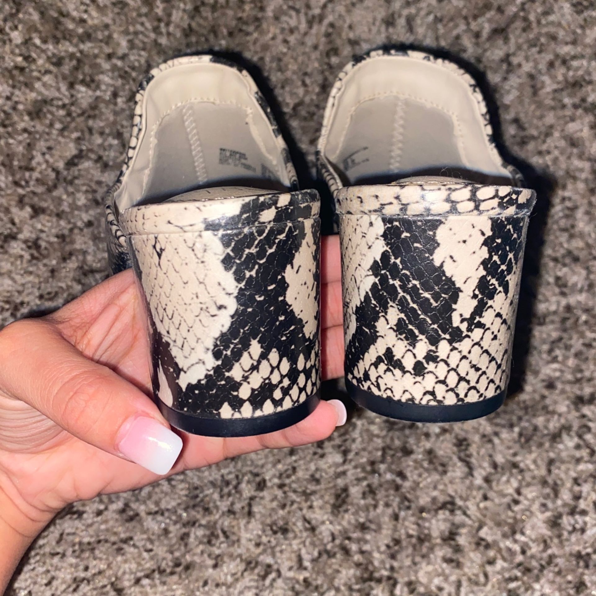 Slip on Mules Snake Skin Print Size 7