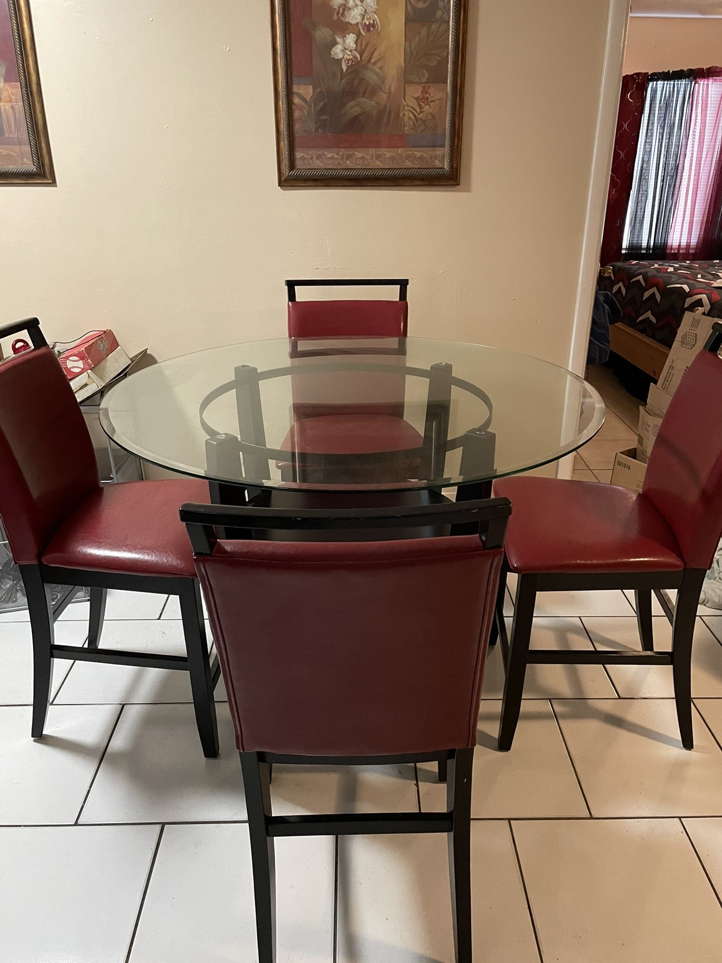 Dining Room Table with 4 Red Chairs