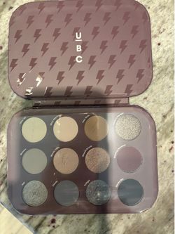 Ulta beauty eyeshadow palette