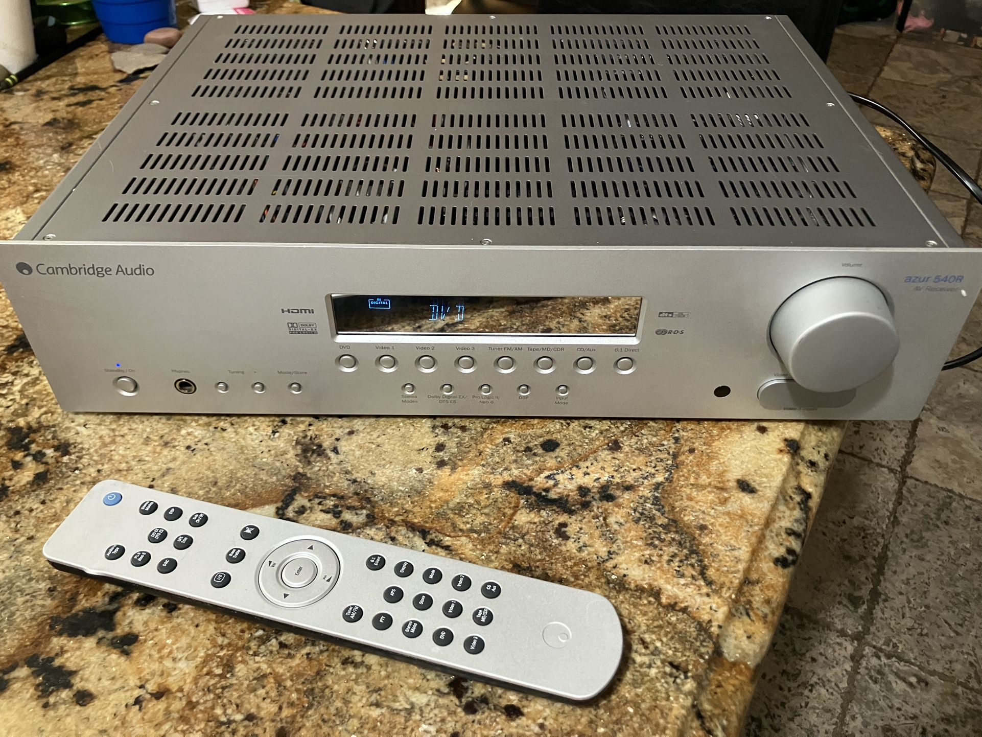 CAMBRIDGE Audio AZUR 540R V3.0 AM/FM Audio Video Receiver 5X 100W