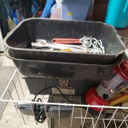 2 Roasting Pans