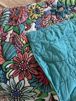 Pottery Barn Teen Twin Comforter and Sham