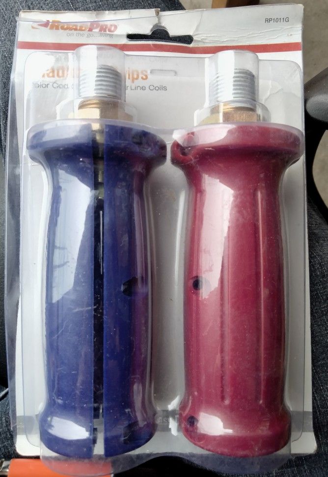 2 Road Pro Gladhand Grip Sets