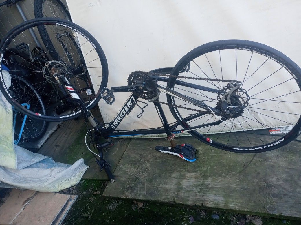 27" Cannondale Racing Bike Good Condition