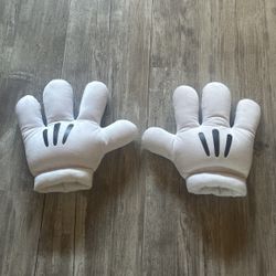 Mickey Mouse Hands