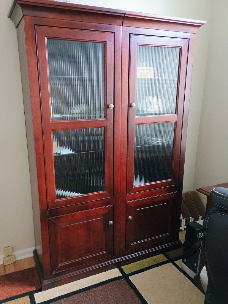 Wood Cabinet 