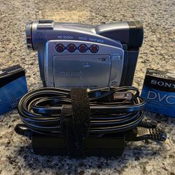 Canon Digital Video Recorder Camera ZR80 