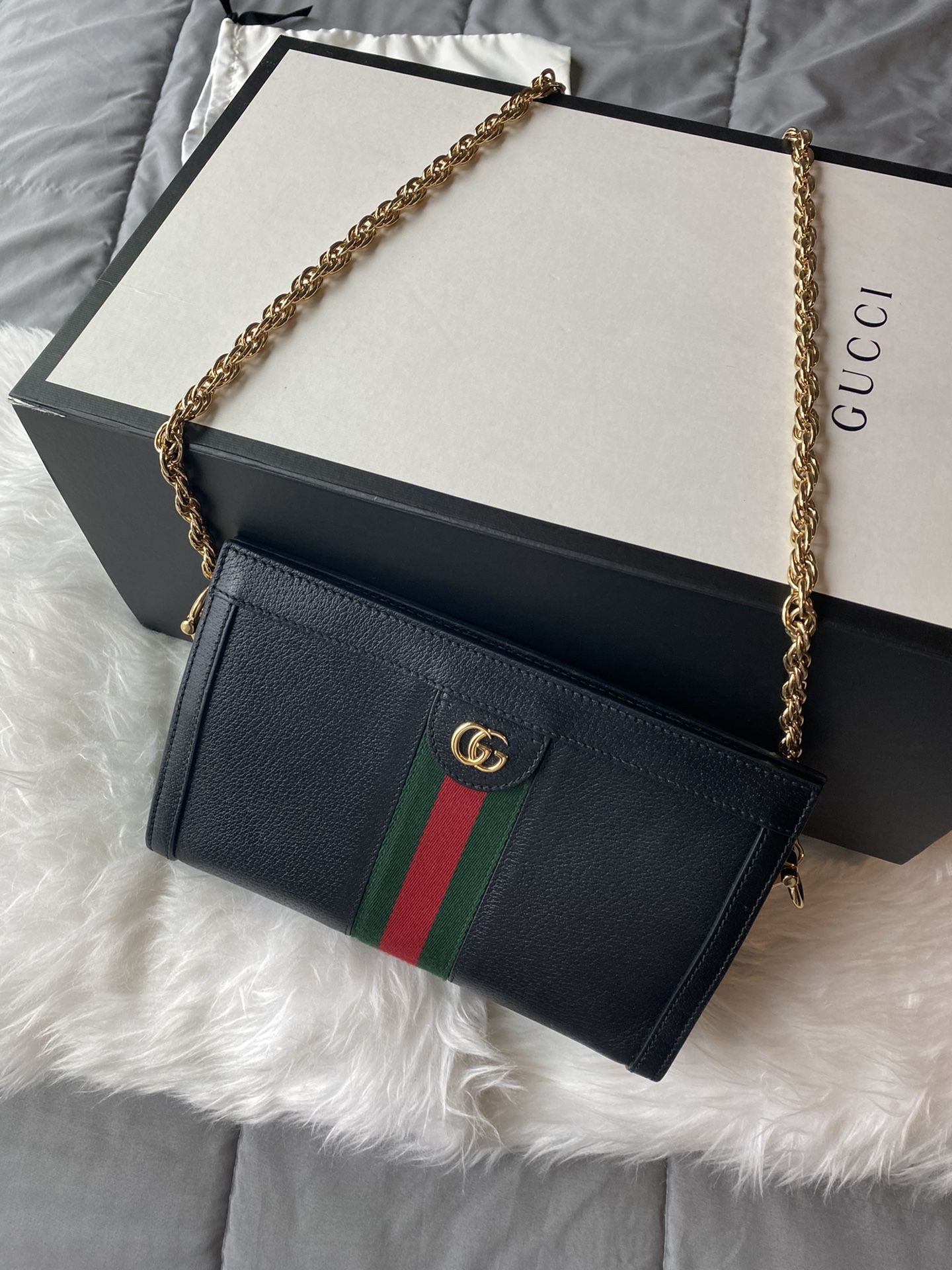 Gucci crossbody handbag