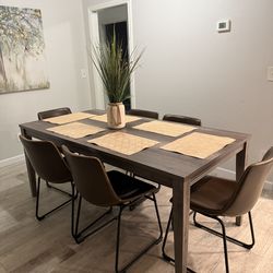 6 chair dining table set- Pinehurst, Tx