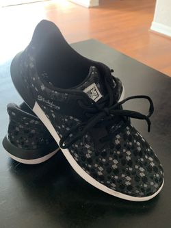 Bowling shoes