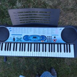 Electric Keyboard 
