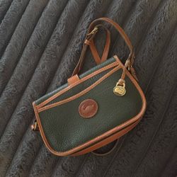 Dooney And Bourke Cross Bag