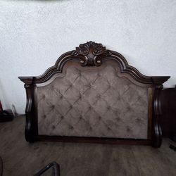 King size bedroom from complete