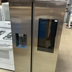 Cruz S Appliances Samsung Family Hub 