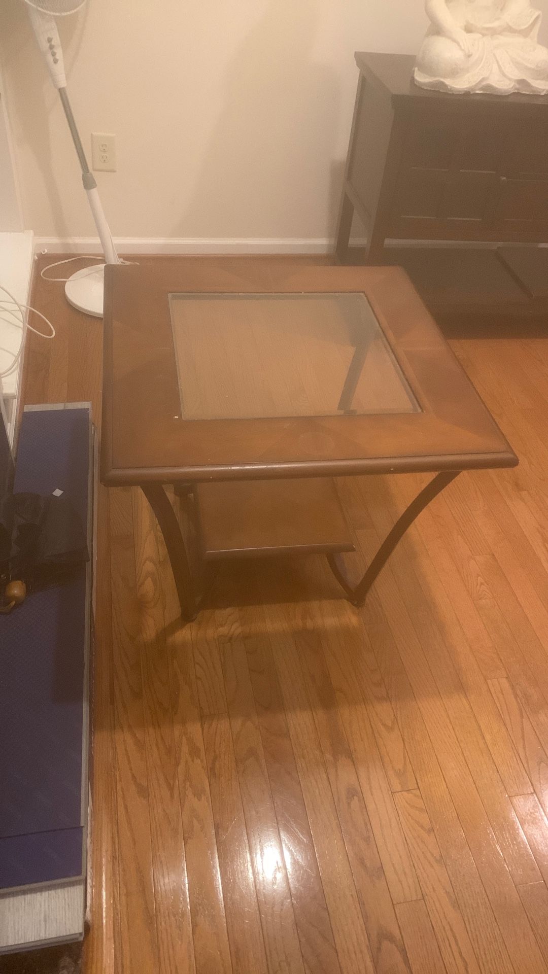 Glass Side Tble