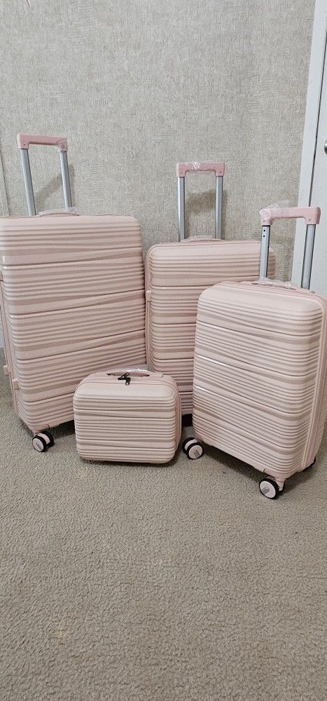 Luggage Sets 4-piece brand new