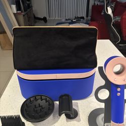 Dyson Blow Dryer 