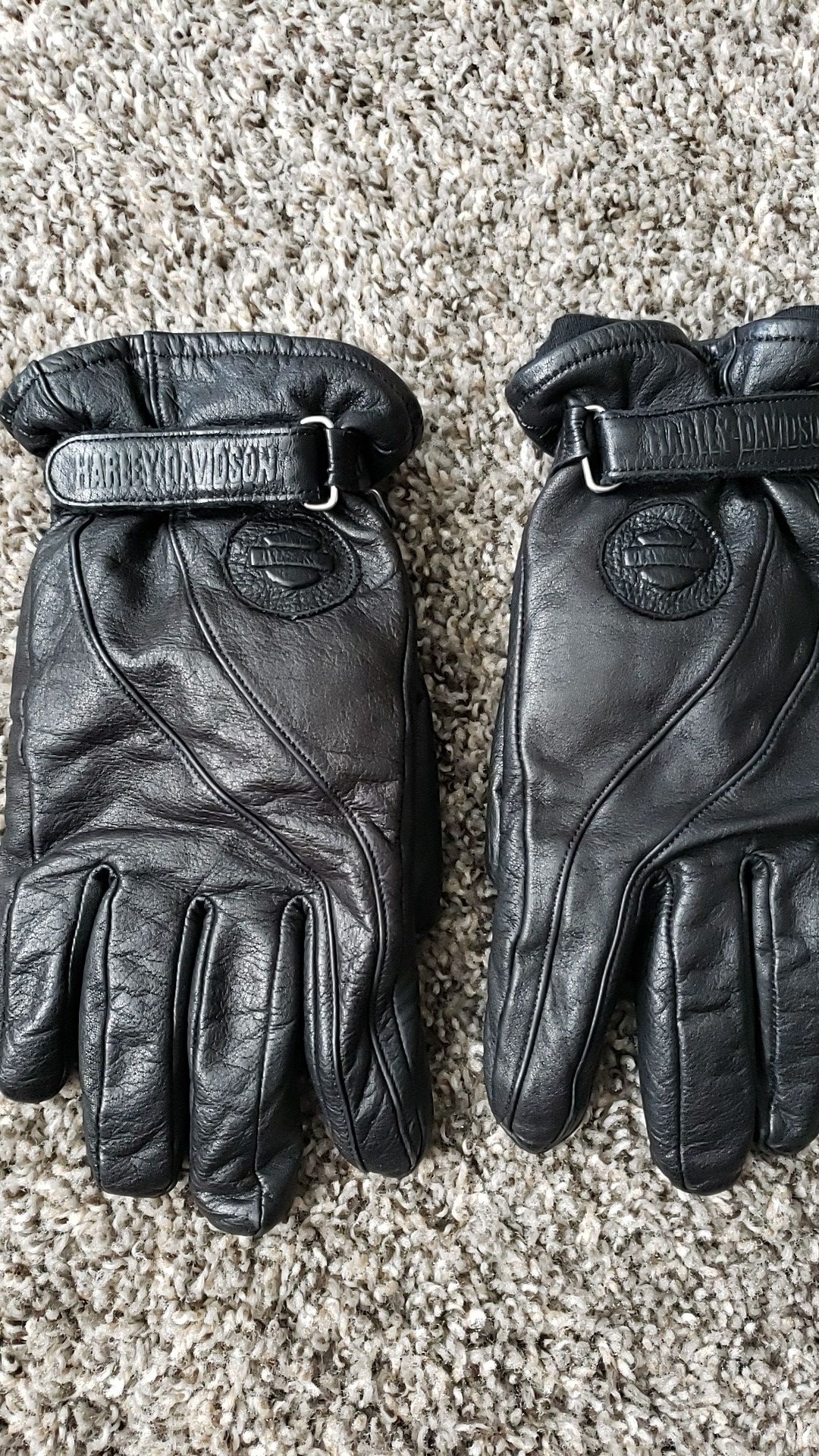leather Harley Davidson riding gloves