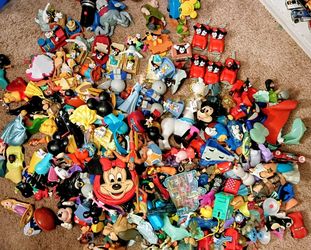 Huge Collection Disney Toys Action Figures Princesses Mickey Minnie +++