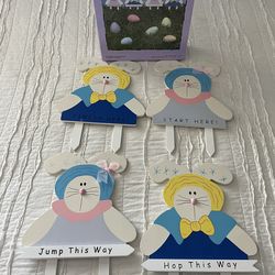 4 Wooden Easter Bunny Decorative Lawn Garden Yard Stakes